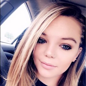 Meet your Posher, Jaide